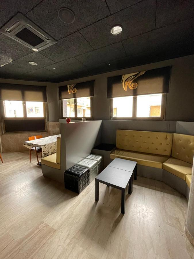 Hotel 산 셀로니 외부 사진